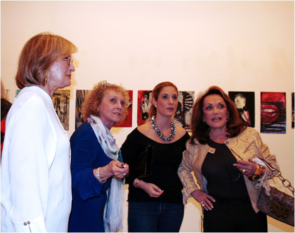Sheila Elias THE WALL 2009
